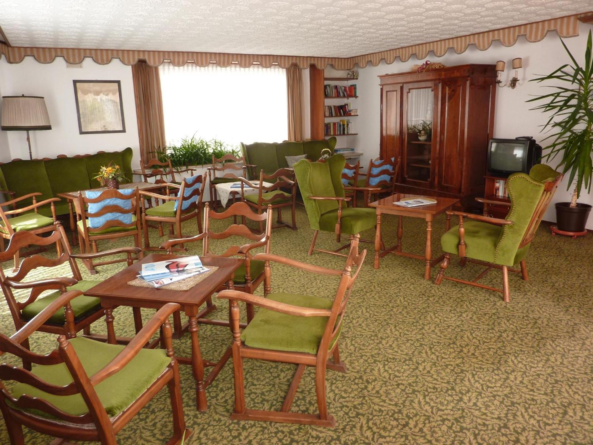 Hotel Traube Бад-Вильдбад Экстерьер фото